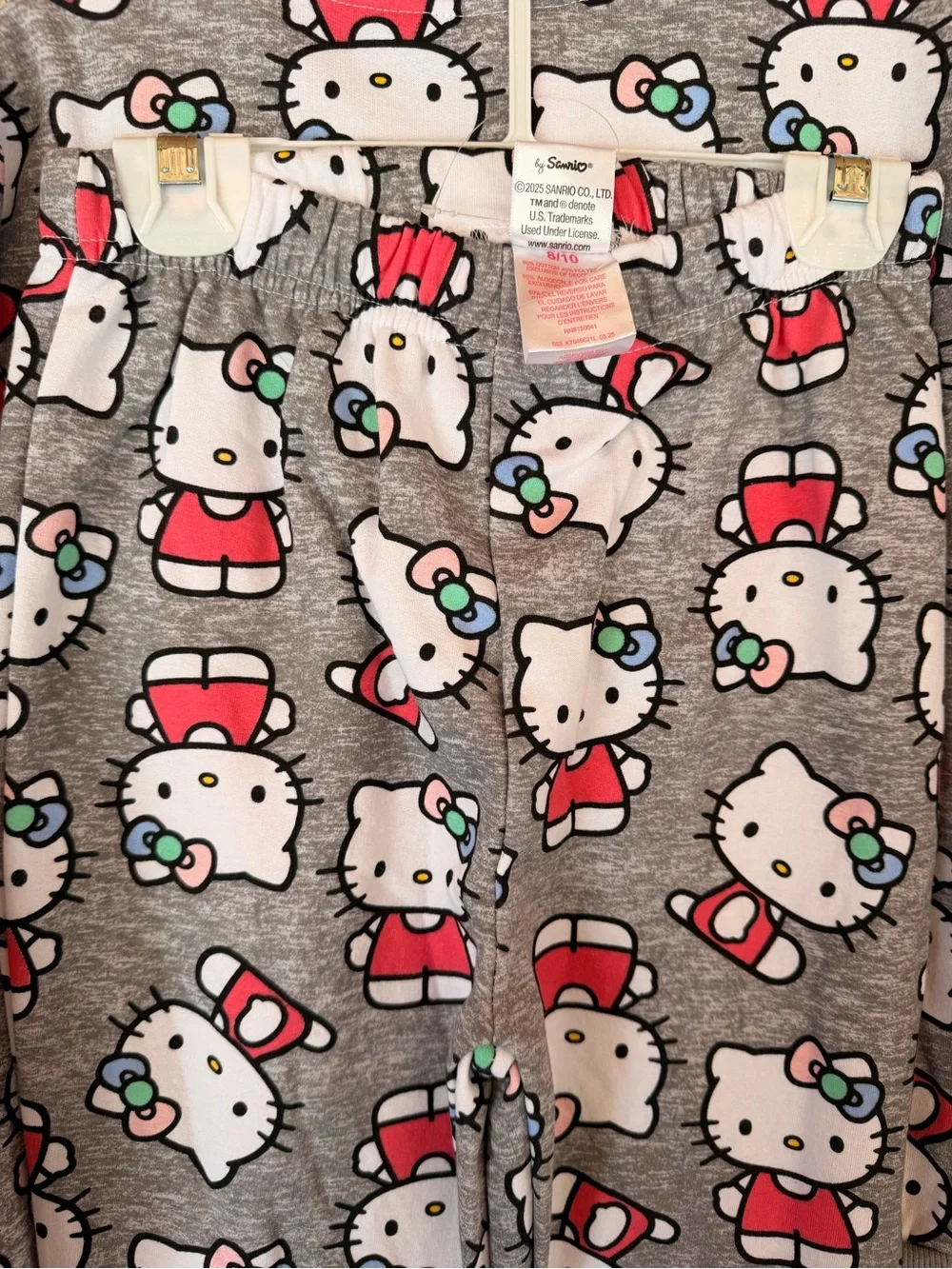 Hello Kitty by Sanrio-Fleece crewneck sweatshirt and pant 2pc Set (Sz 8/10) NWT